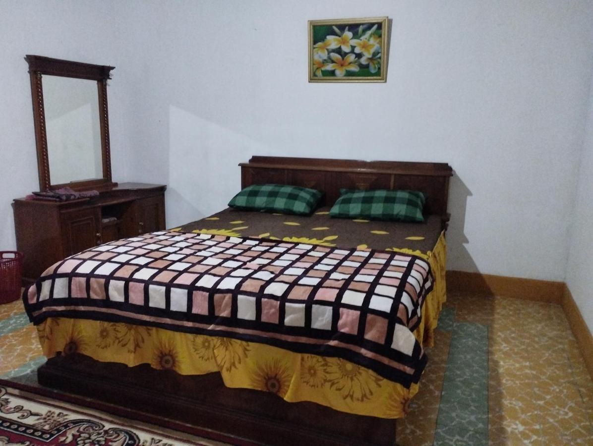 Mando Homestay III Bukittinggi Exterior photo